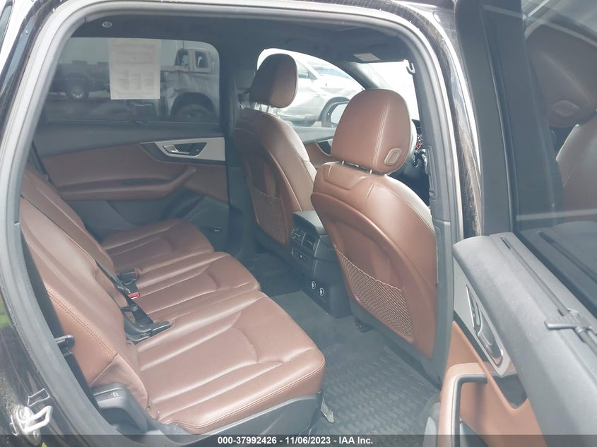 VIN WA1LHAF7XJD016338 2018 AUDI Q7 PREMIUM PLUS
