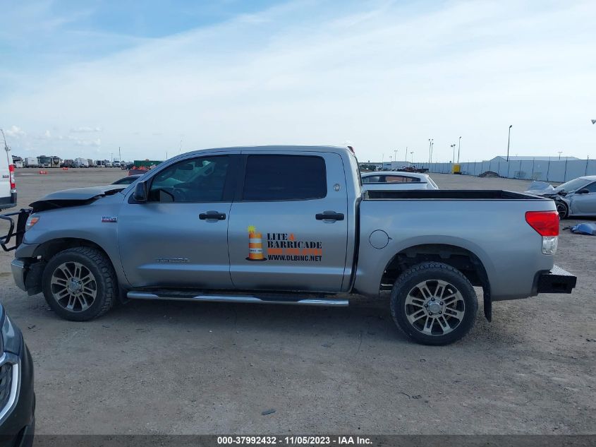2013 TOYOTA TUNDRA 4WD TRUCK - 5TFDW5F14DX290687