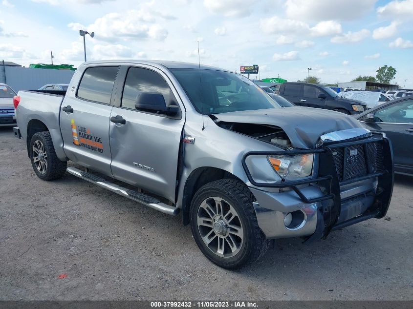 2013 TOYOTA TUNDRA 4WD TRUCK - 5TFDW5F14DX290687