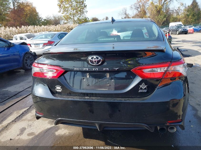 2019 TOYOTA CAMRY SE - 4T1B11HK7KU801582