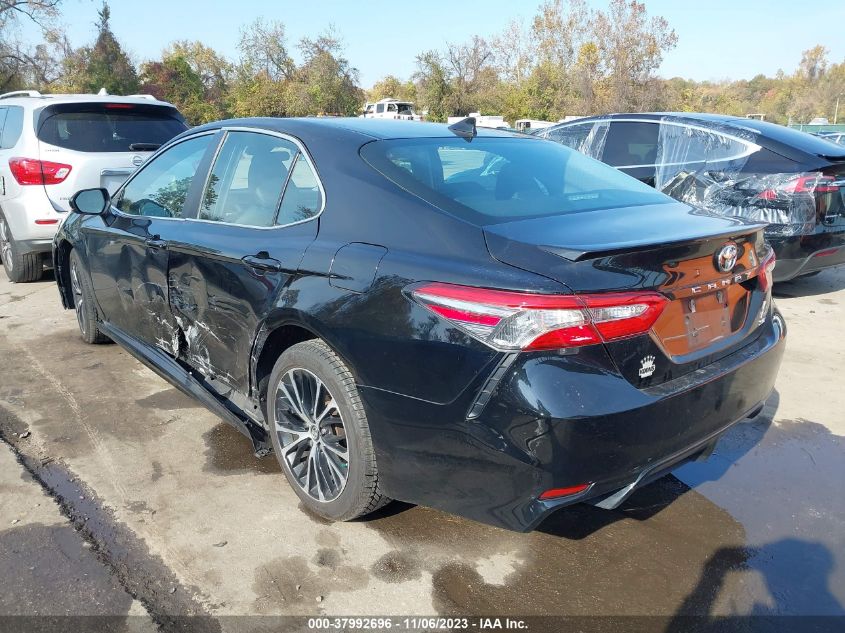 2019 TOYOTA CAMRY SE - 4T1B11HK7KU801582