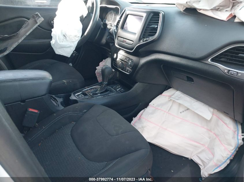 2019 JEEP CHEROKEE LATITUDE - 1C4PJLCBXKD377005