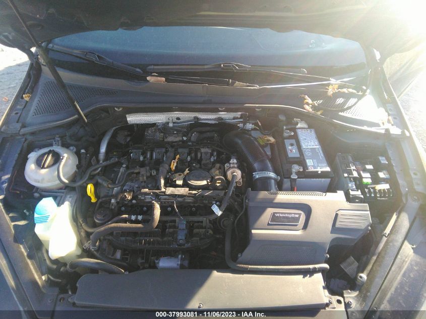 2016 VOLKSWAGEN GOLF R 4-DOOR WVWLF7AU9GW140450