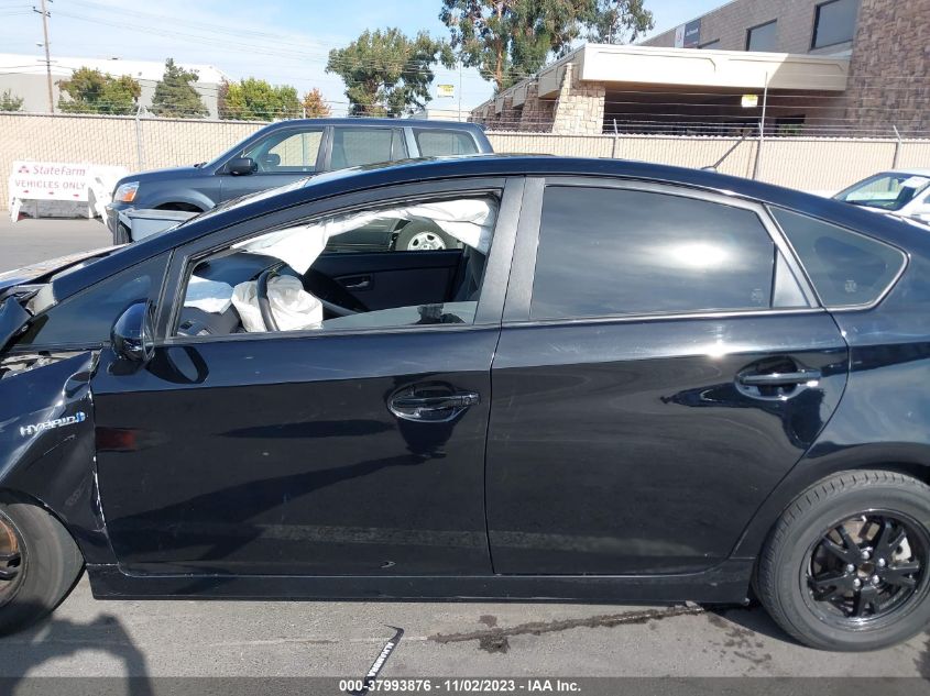 2014 TOYOTA PRIUS TWO - JTDKN3DU6E0370109