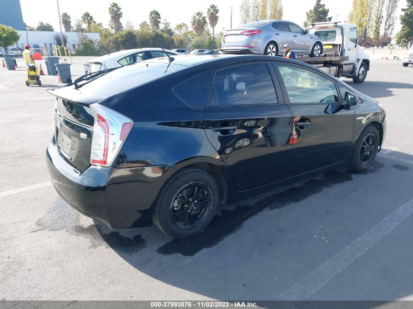2014 TOYOTA PRIUS TWO - JTDKN3DU6E0370109