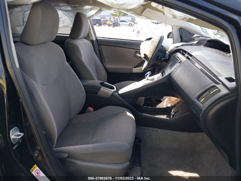 2014 TOYOTA PRIUS TWO - JTDKN3DU6E0370109