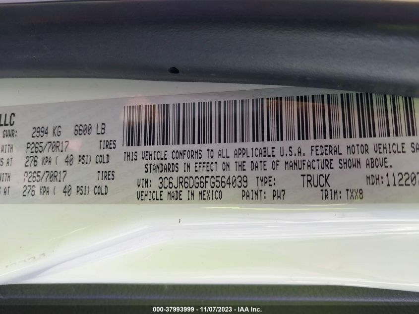 2015 RAM 1500 ST - 3C6JR6DG6FG564039