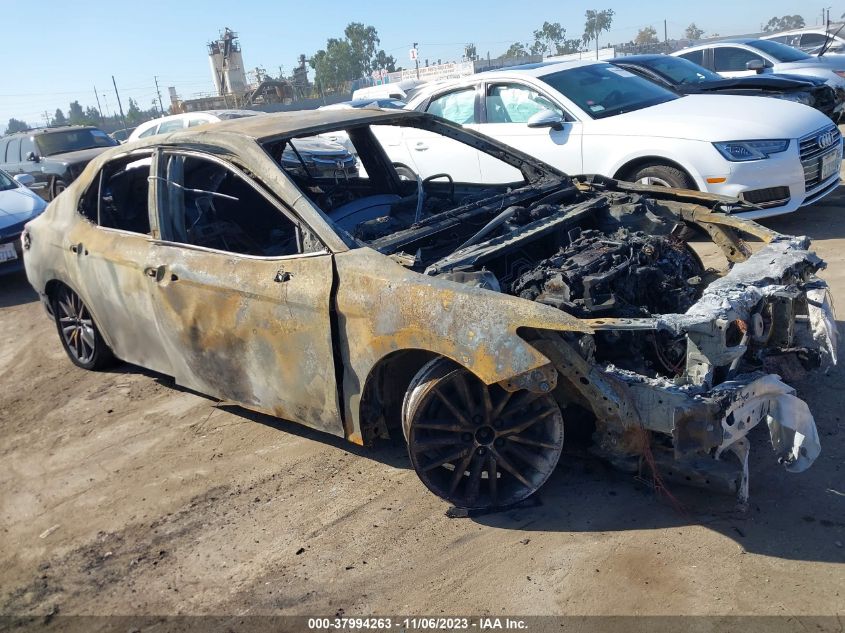 2021 TOYOTA CAMRY SE - 4T1G11AK5MU422096