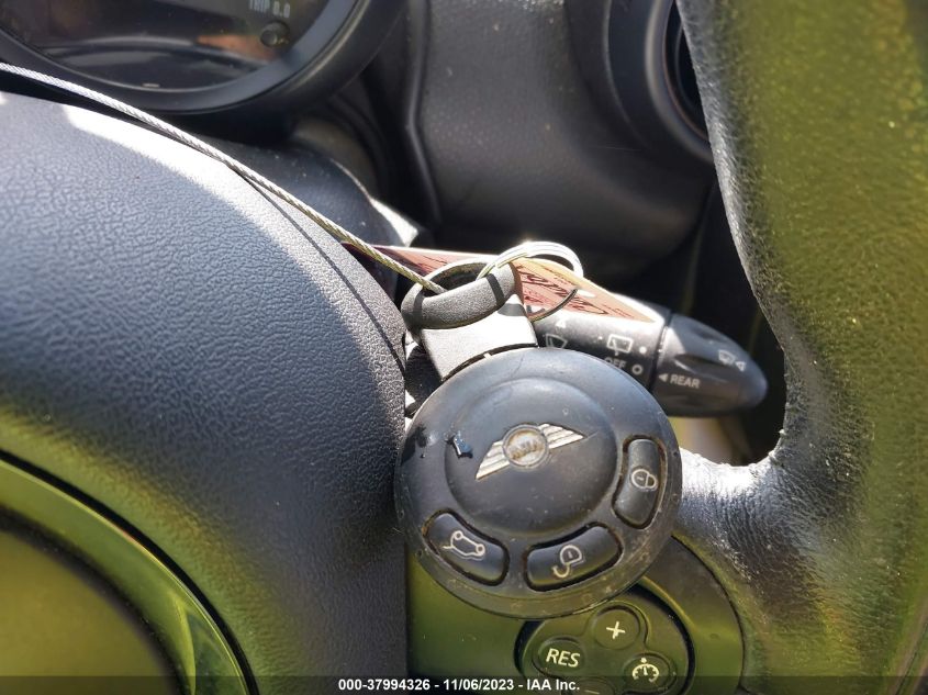2015 MINI COUNTRYMAN COOPER - WMWZB3C56FWR43586