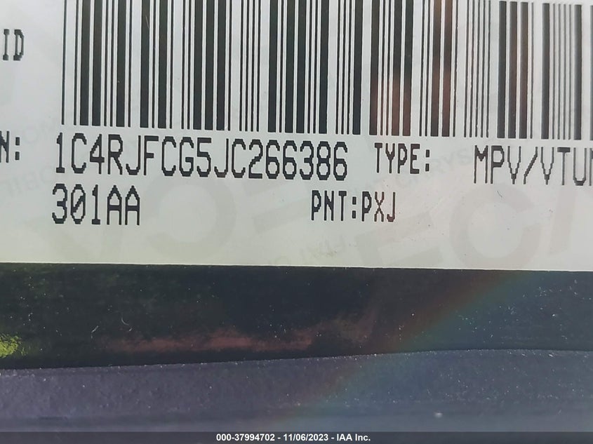 VIN 1C4RJFCG5JC266386 2018 JEEP GRAND CHEROKEE OVERLAND
