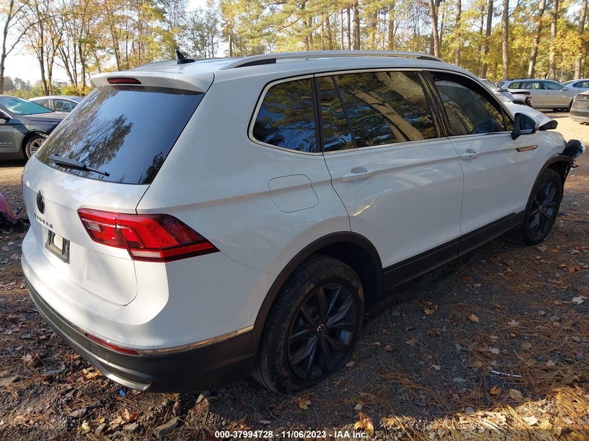 VIN 3VV3B7AX2NM035754 2022 VOLKSWAGEN TIGUAN 2.0T SE