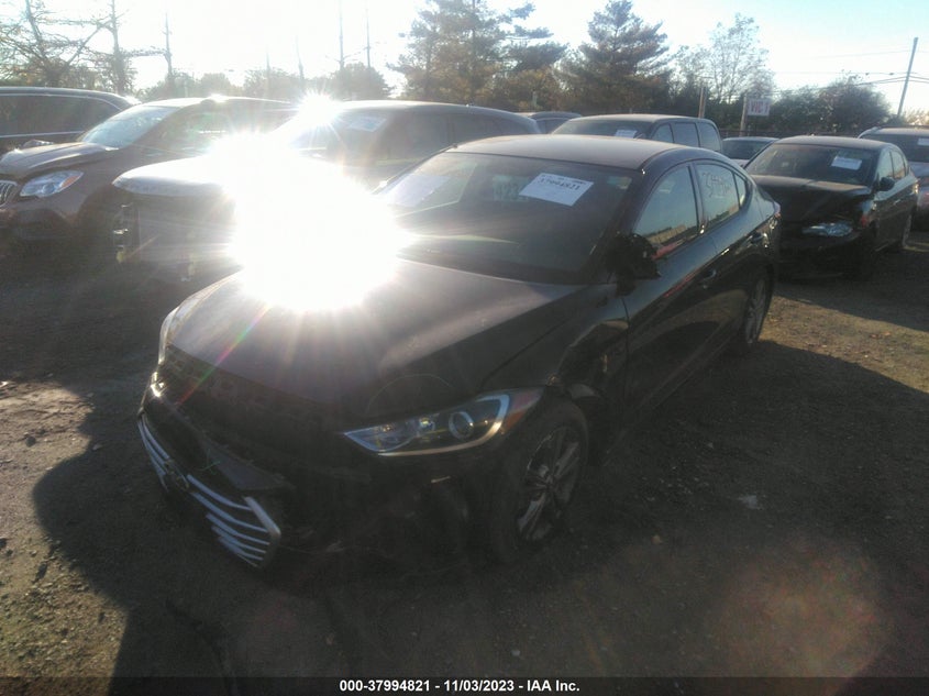 VIN 5NPD84LF4HH104863 2017 HYUNDAI ELANTRA SE