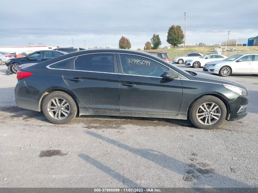 2015 HYUNDAI SONATA SE - 5NPE24AF8FH003900