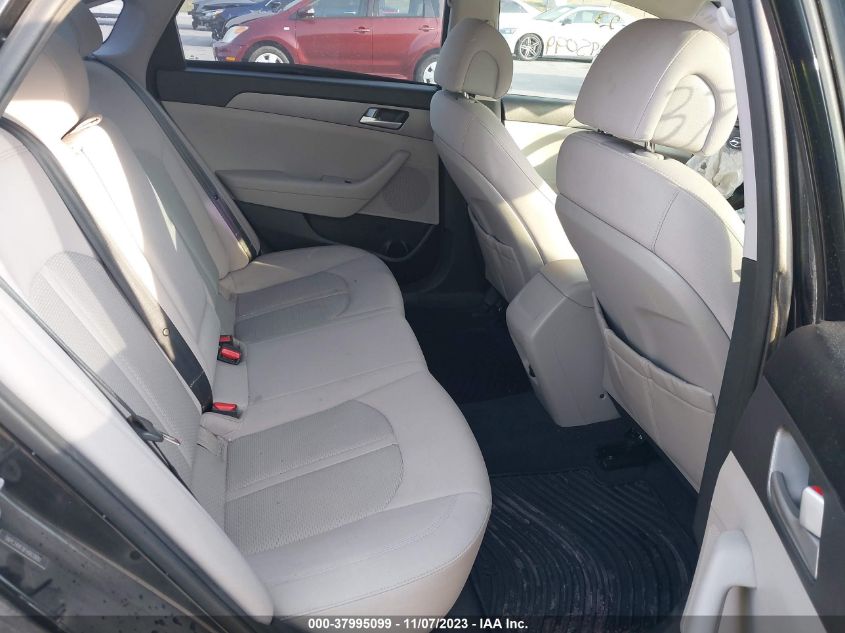 2015 HYUNDAI SONATA SE - 5NPE24AF8FH003900