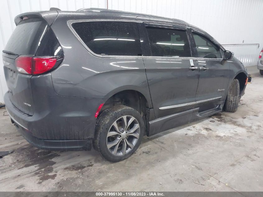 2C4RC1GG8KR613855 2019 CHRYSLER PACIFICA, photo no. 4