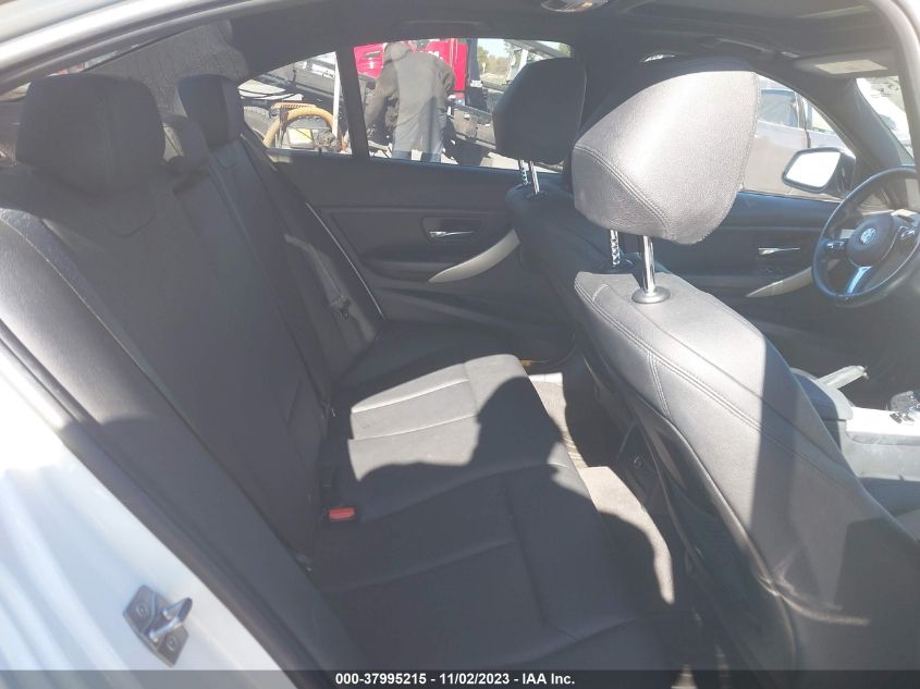2013 BMW 3 SERIES 320I XDRIVE - WBA3C3C58DF981885