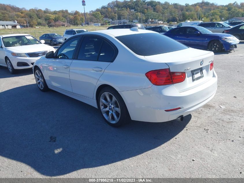 2013 BMW 3 SERIES 320I XDRIVE - WBA3C3C58DF981885