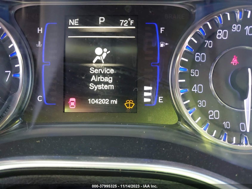 VIN 1C3CCCAB3HN500548 2017 CHRYSLER 200 LIMITED PLATINUM