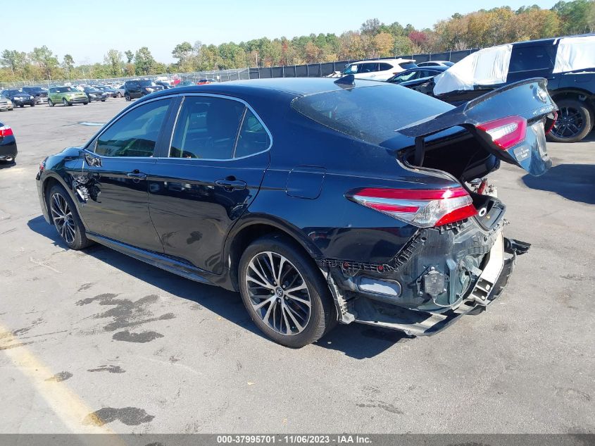 2018 TOYOTA CAMRY LE/SE/XLE/L - 4T1B11HK6JU608774