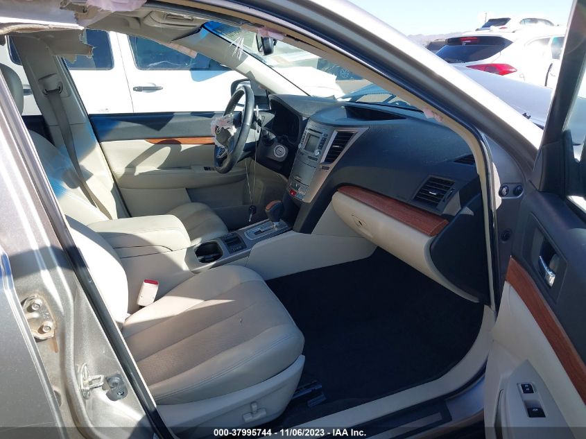 2014 SUBARU OUTBACK 2.5I LIMITED - 4S4BRBLC4E3228262