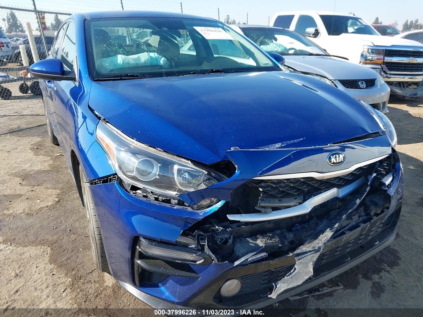 VIN 3KPF24AD8LE151063 2020 KIA FORTE LXS