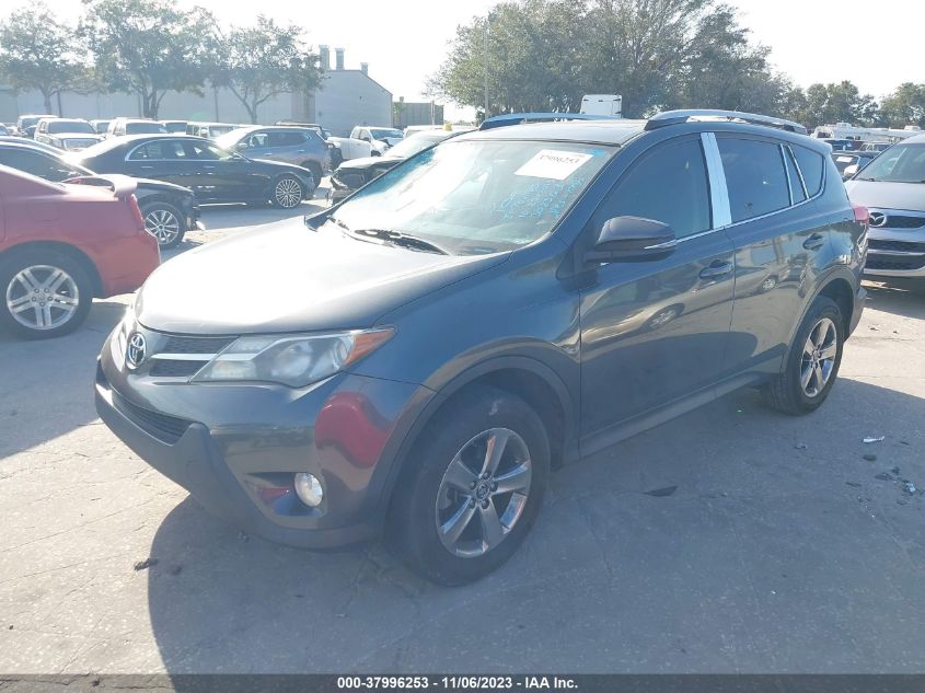 2015 TOYOTA RAV4 XLE - JTMWFREVXFD049953