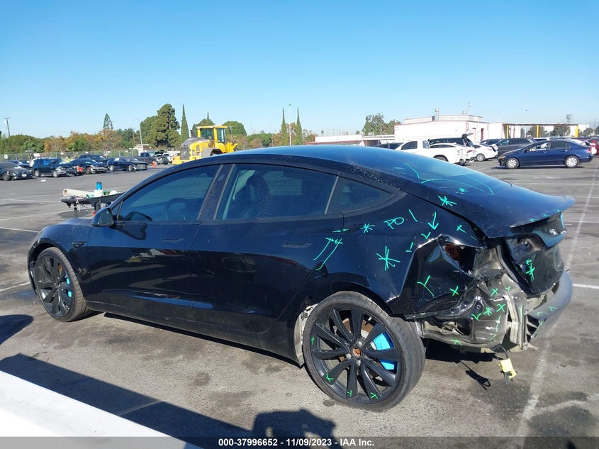 VIN 5YJ3E1EB7JF180966 2018 TESLA MODEL 3