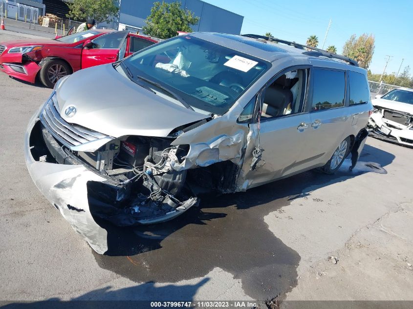 5TDDK3DC3FS101721 2015 TOYOTA SIENNA, photo no. 2