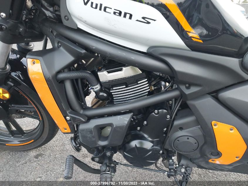 VIN JKAENEL13NDA00452 2022 KAWASAKI EN650 L