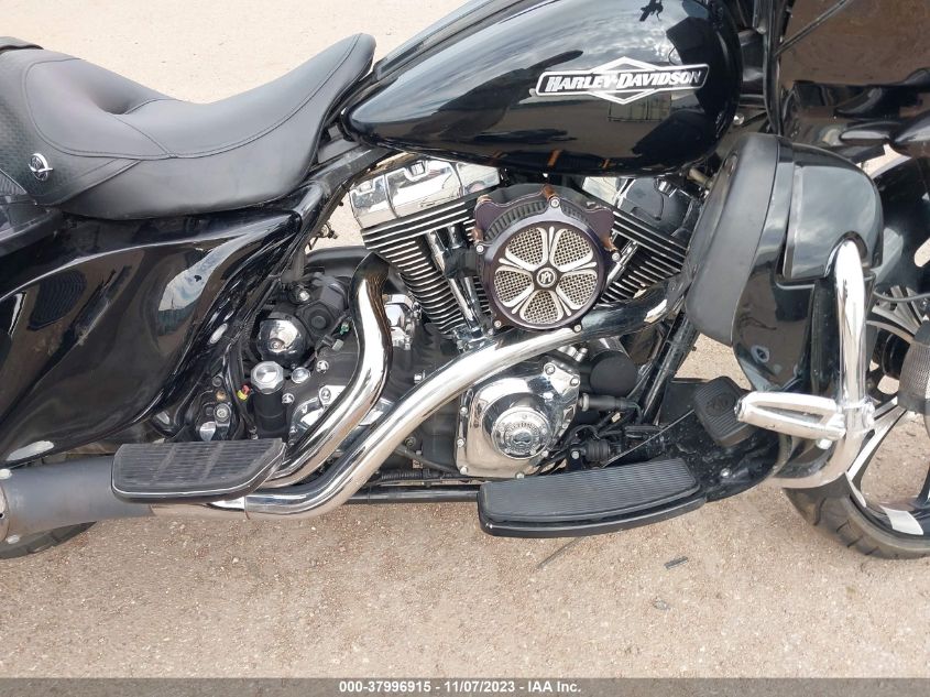 2009 HARLEY-DAVIDSON FLTR 1HD1FS4199Y640416
