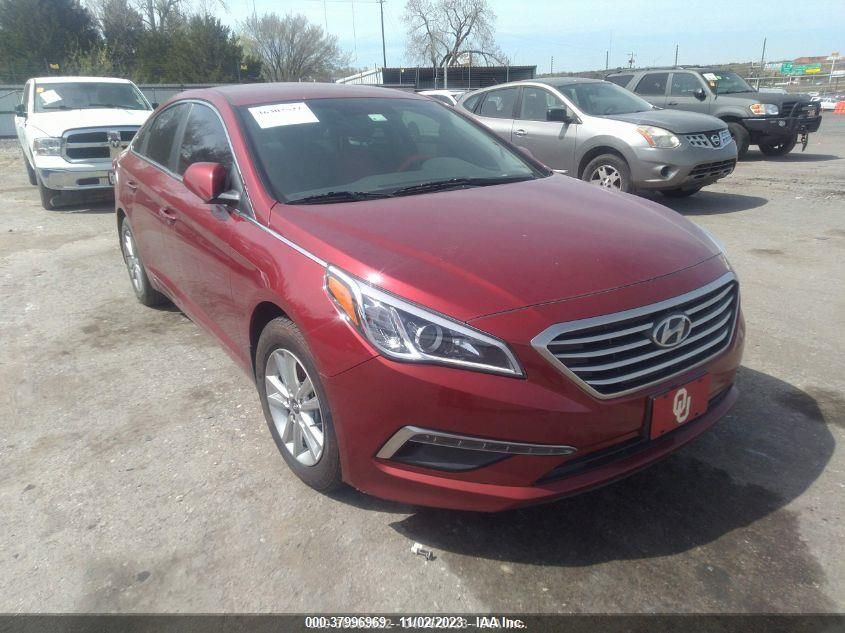 2015 HYUNDAI SONATA 2.4L SE - 5NPE24AFXFH095432