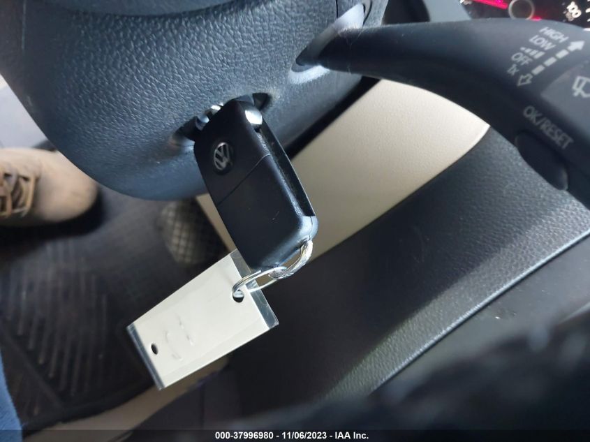 2014 VOLKSWAGEN JETTA SEDAN SE W/CONNECTIVITY 3VWD07AJ1EM290767
