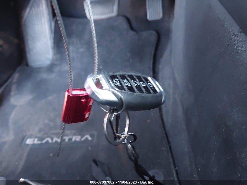 VIN 5NPLP4AG8NH067595 2022 HYUNDAI ELANTRA LIMITED