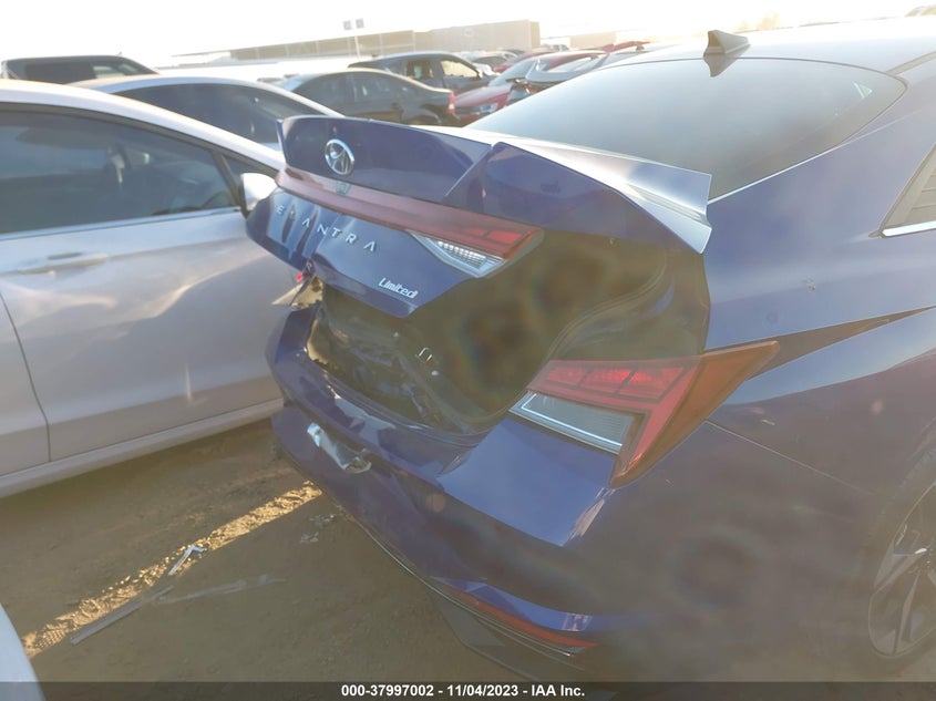 VIN 5NPLP4AG8NH067595 2022 HYUNDAI ELANTRA LIMITED