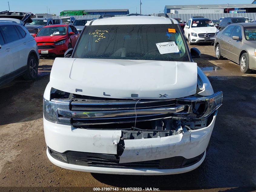 VIN 2FMGK5B86JBA09077 2018 FORD FLEX SE
