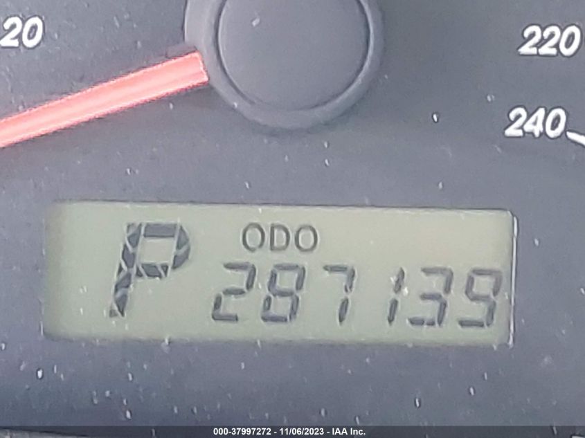 2013 TOYOTA COROLLA L/LE/S - 5YFBU4EE5DP100339