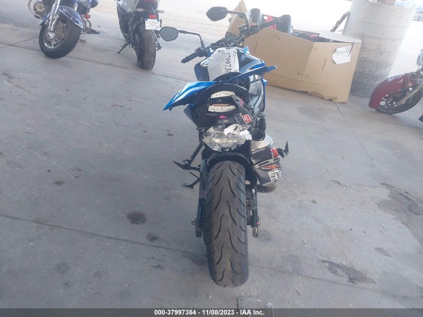 2022 SUZUKI GSX-S750 M/Z - JS1C533B2N7102017