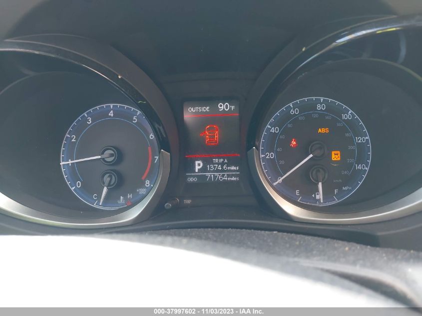 2015 TOYOTA COROLLA S PLUS - 2T1BURHEXFC281370