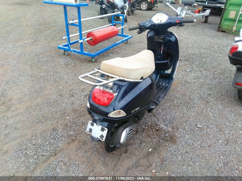 2009 VESPA LX 150 - ZAPM448F495017078