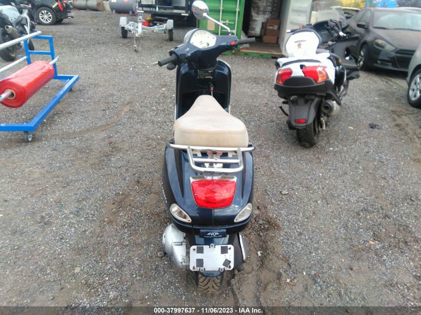 2009 VESPA LX 150 - ZAPM448F495017078