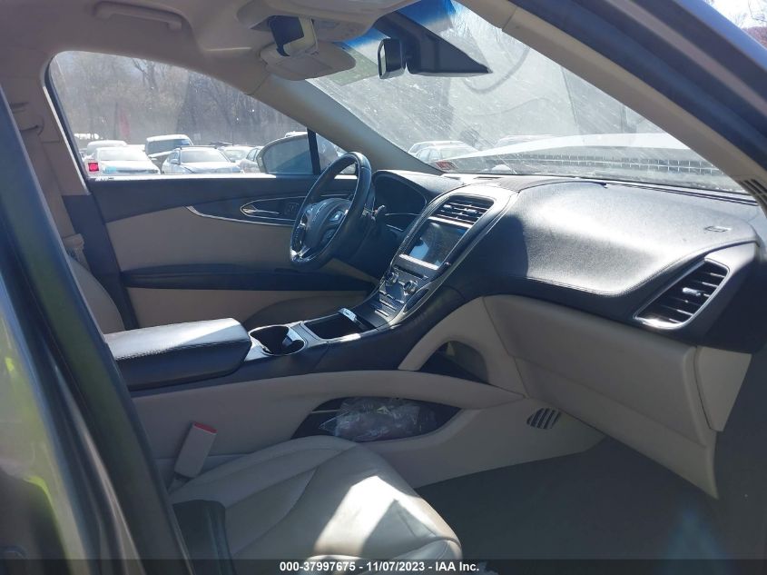 2017 LINCOLN MKX SELECT - 2LMPJ8KR5HBL52331