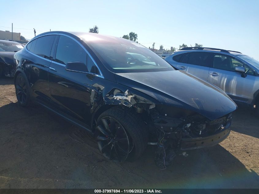 5YJXCBE46LF303156 TESLA MODEL X PERFORMANCE DUAL MOTOR 2020