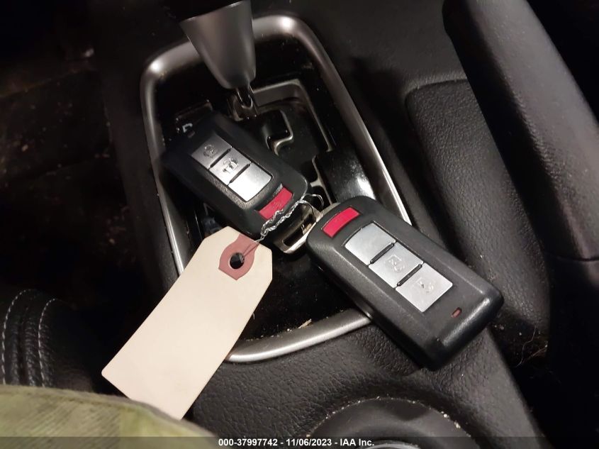 2015 MITSUBISHI OUTLANDER SE - JA4AZ3A30FZ012197