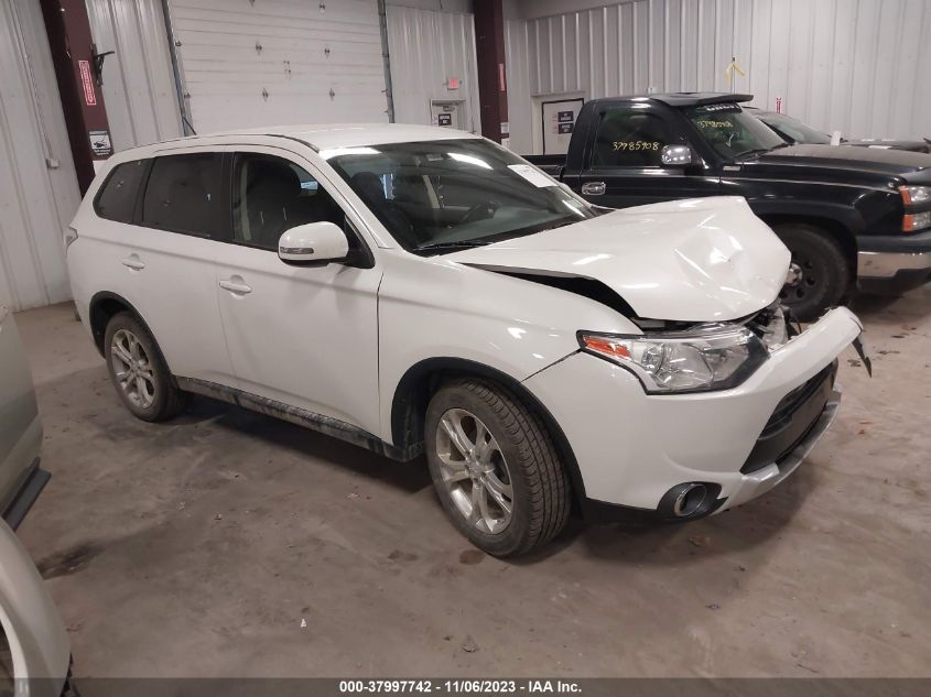 2015 MITSUBISHI OUTLANDER SE - JA4AZ3A30FZ012197