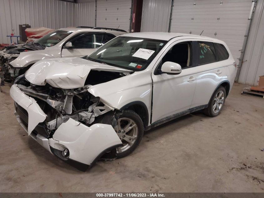 2015 MITSUBISHI OUTLANDER SE - JA4AZ3A30FZ012197