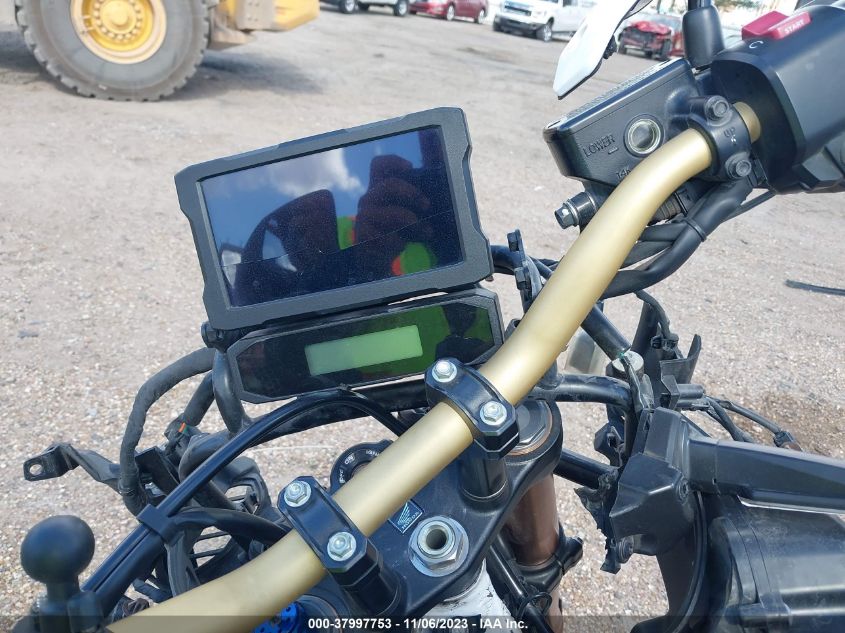 2020 HONDA CRF1100 A4 - JH2SD1020LK000049
