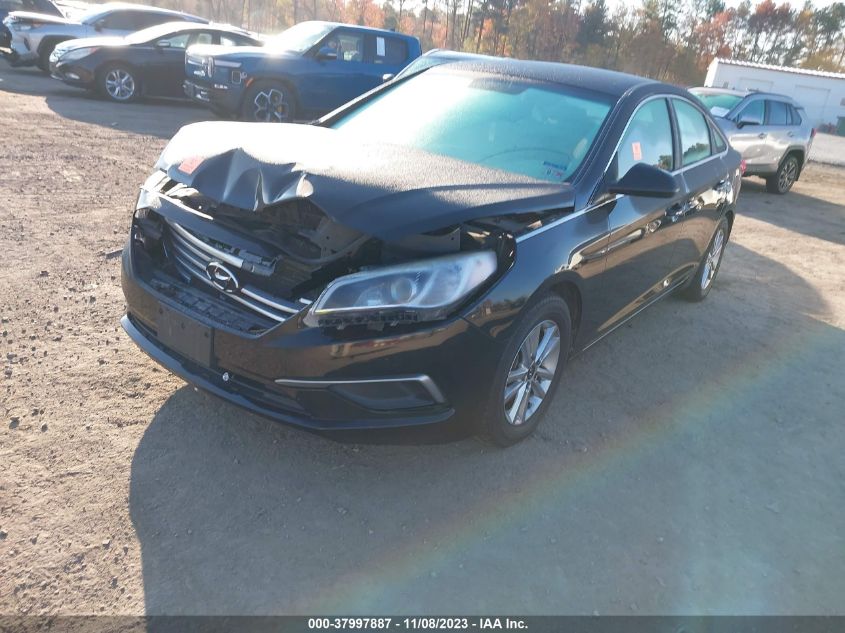 2016 HYUNDAI SONATA SE - 5NPE24AF2GH379008