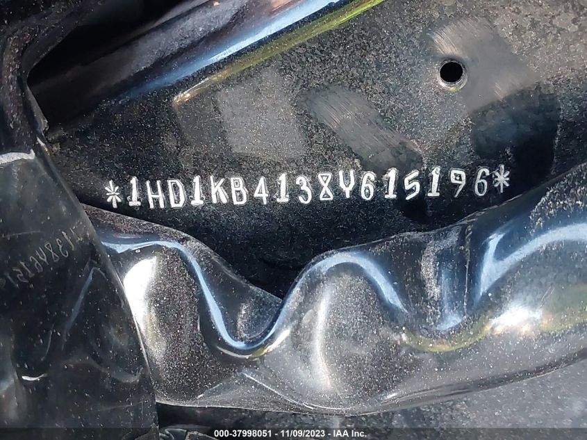 2008 HARLEY-DAVIDSON FLHX - 1HD1KB4138Y615196
