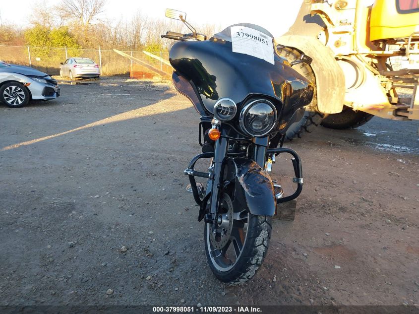 2008 HARLEY-DAVIDSON FLHX - 1HD1KB4138Y615196