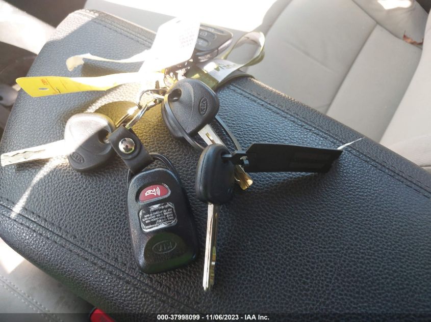 2013 KIA OPTIMA LX - KNAGM4A79D5432498